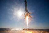 Ракета Falcon 9 вернулась на Землю после успешного запуска