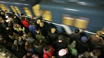 Скільки часу українці витрачають на дорогу до роботи