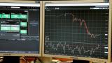 Объем торгов ценными бумагами на украинских биржах сократился на 35%