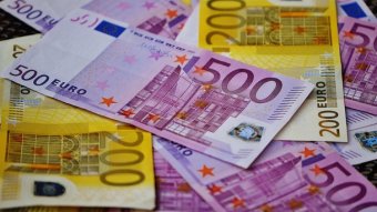 У Росії євро опустився нижче 78 рублів вперше з 27 серпня