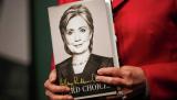 Хілларі Клінтон почала писати книгу про вибори президента