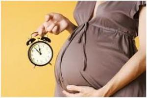 З 1 липня період відпустки по вагітності та пологах зараховуватиметься до страхового стажу