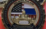 Белый дом выпустил жетоны в честь встречи Трампа и Путина