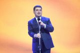 У серпні Гройсман заробив 37 тис. гривень