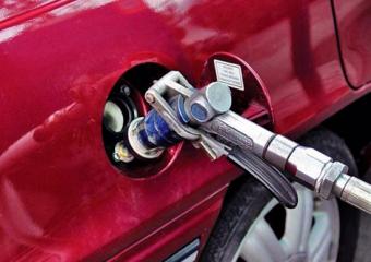 На деяких АЗС подешевшав скраплений газ — моніторинг цін пального