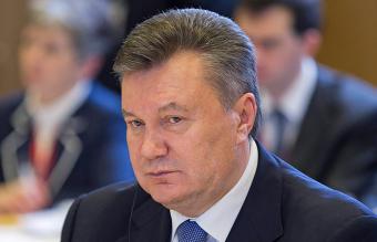 Суд арештував житло, бриг і два гаражі Януковича