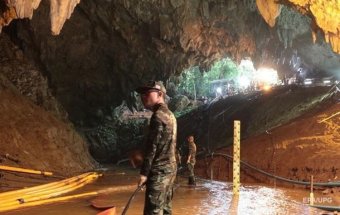О спасении детей из пещеры в Таиланде снимут фильм