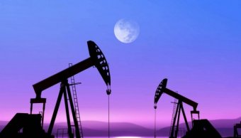 Нефть продолжает расти на сигналах снижения запасов в США