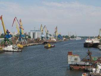 Уряд спростив процедури оформлення для вантажних суден в портах