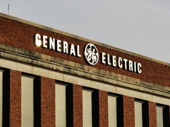 Чому General Electric відмовилася від фінбізнесу?