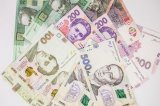 Українці стали нести в банки більше грошей