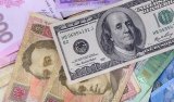 Гривня на межбанке достигла отметки 28