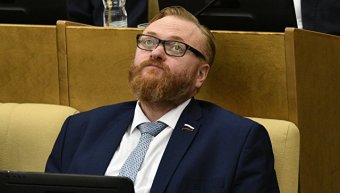 Депутат Мілонов запропонував обмежити роботу ялинкових базарів у Росії