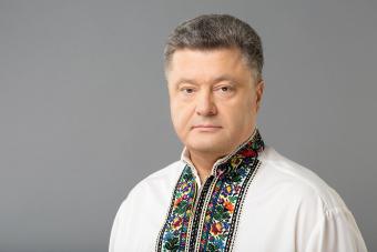 Порошенко схвалив продовження мораторію на продаж землі до 2018