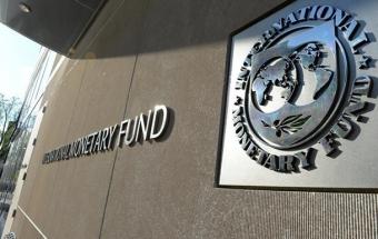 Місія МВФ відклала візит до України