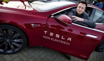 Tesla відсторонили від розслідування смертельного ДТП в Каліфорнії