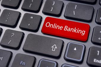Американські банки закривають відділення на користь онлайн-банкінгу