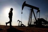 Нафта почала дешевшати