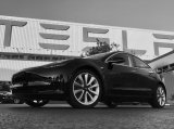 Джон Томпсон: «Tesla» перебуває на межі банкрутства