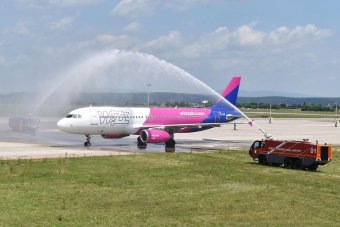 Wizz Air, заявив, що нові рейси з Києва в Брюссель і Париж не відкривав