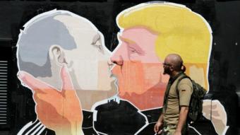 Телефонна розмова Трампа і Путіна: реакція в Москві