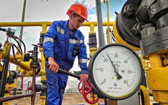 Компании Новинского запретили добывать газ
