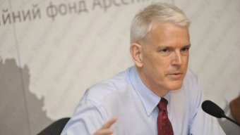 &laquo;Орел і тризуб&raquo; - успіхи та невдачі політики США щодо України очима екс-посла Стівена Пайфера