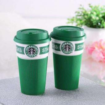 Starbucks начинает продажу рождественских напитков в зеленых стаканчиках