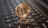Стоимость Bitcoin превысила 8 тыс. долларов