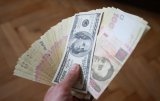 Межбанк открылся укреплением гривни