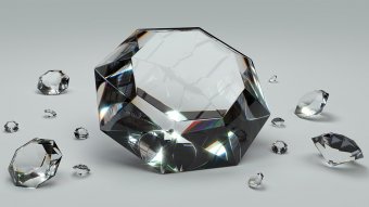 Израильская алмазная биржа выпустит криптовалюту, обеспеченную бриллиантами