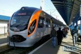 Из-за взрывов в Калиновке &laquo;Укрзализныця&raquo; изменила курсы 47 поездов