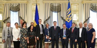 Poroshenko Officially Appoints NEURC Members