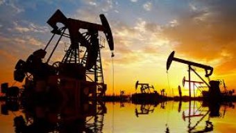 Цены на нефть падают: Brent опустилась ниже 72 долларов