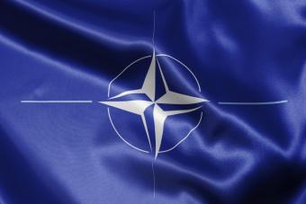 Генсек НАТО закликав країни альянсу збільшити витрати на оборону