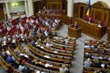 Нардепам компенсировали из бюджета более 8 млн грн за заграничные вояжи