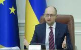 Правительство запрещает поставки работ, товаров и услуг в Крым и из АРК &ndash; Яценюк
