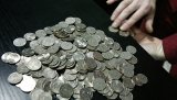 Центробанк Росії заявив про надлишок монет