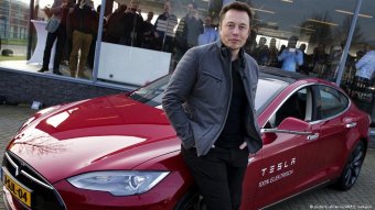 Маск повідомив про наміри Саудівської Аравії викупити Tesla