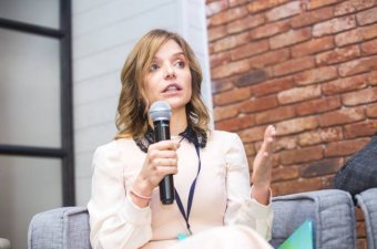 Порошенко заслуговує на відпочинок на Мальдівах, щоб його ніхто не чіпав, - невістка президента