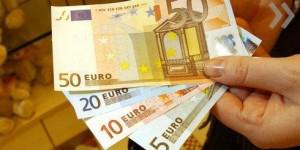Инфляция в еврозоне упала до 0,8%