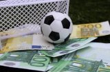 Гравцям &laquo;Динамо&raquo; Суркіса зарплати платять не в конвертах, а у мішках - податківець