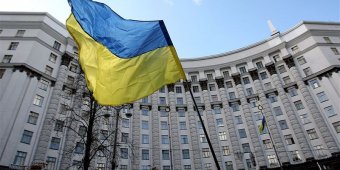 Кабмін відзвітував за півроку роботи: зарплата українців виросла майже на 20%