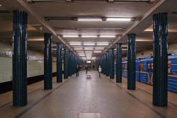 В Киеве заработали центральные станции метро