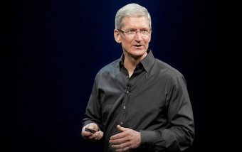 Apple CEO Will Meet with Trump amid Menace of Trade War