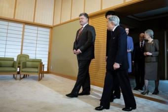 Порошенко запросив Імператора Японії відвідати Україну