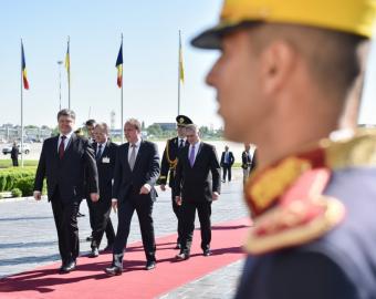 Президент України розпочав офіційний візит до Румунії