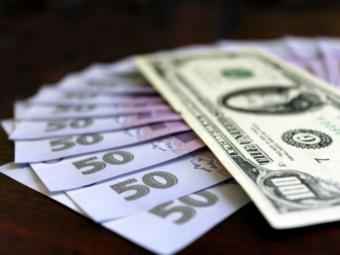 НБУ на 30 листопада зміцнив курс гривні до долара до 25,60