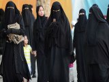 Заборонити носіння чорних шат в громадських місцях пропонують в Казахстані