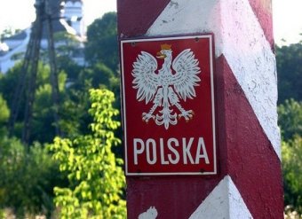 Польща посилила перевірки на кордоні з Україною